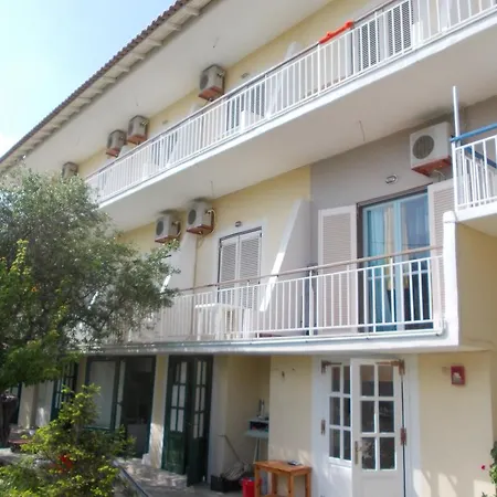 Aparthotel Kassimiotis *